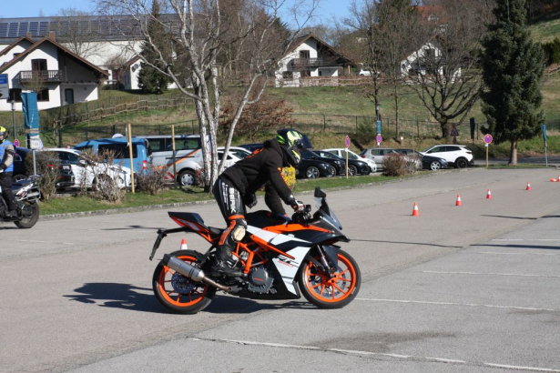 #sicherimStraßenverkehr Rursee - Foto: BVDM